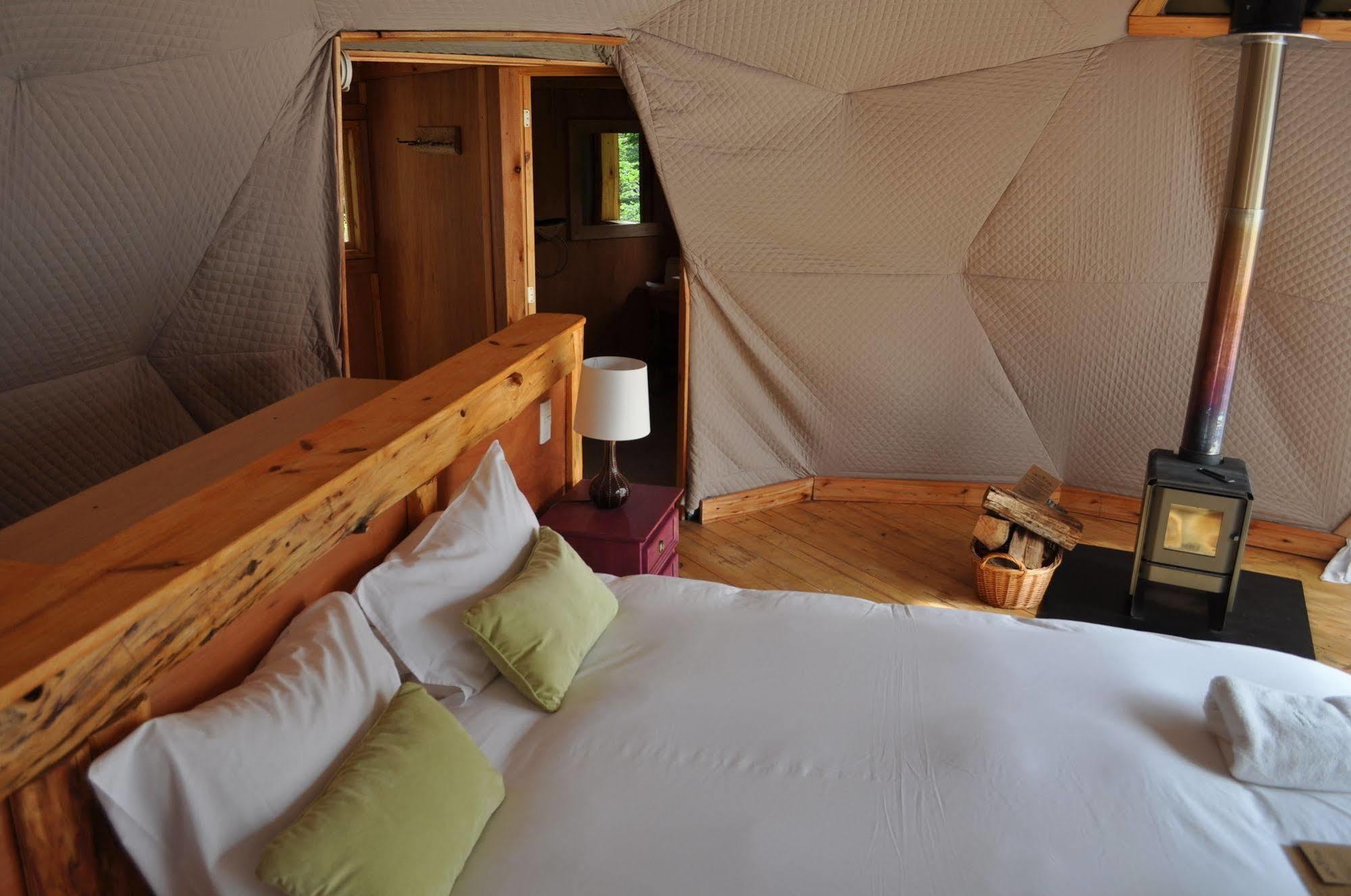 Patagonia Eco Domes Hotel El Chalten Buitenkant foto